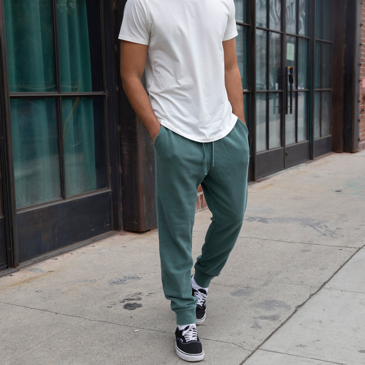 Pigment Dyed Fleece Sweatpant Joggers for Men – Global Blank